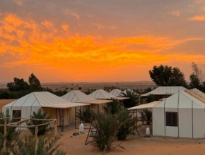 Sahara traveling camp